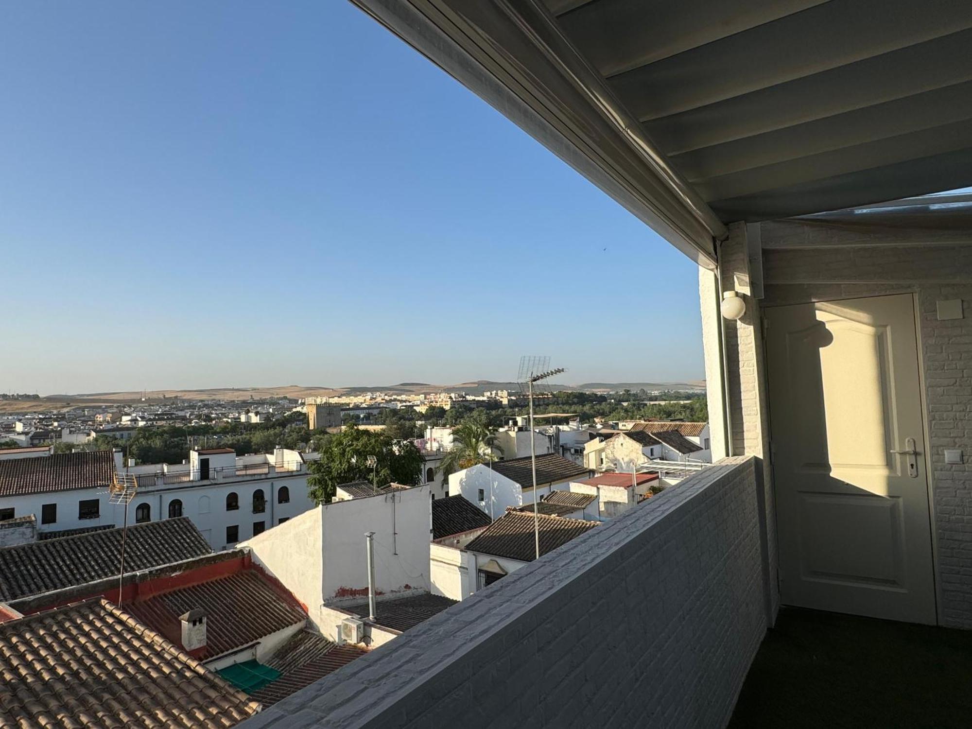Апартаменты Atico De La Sultana Con Terraza Privada Кордова Экстерьер фото